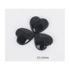 Brillos 029 corazón negro 20 unid, trae orificios para coser, miden 10x10mm