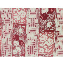 Tela DV 122, 100% algodón, diseño flores fuccia , mide 1.10 mt. ancho x 30 cm