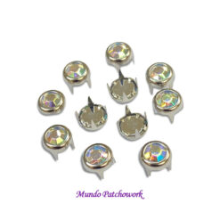 Tachas redonda color tornasol, mide 6 mm x 30 unid