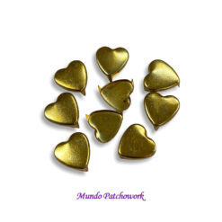 Tacha corazón dorado mide 13 mm x 16 unid.