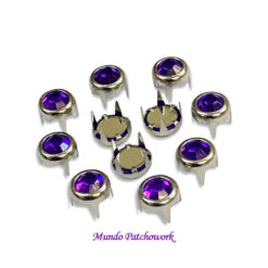 Tachas redonda color violeta, mide 6 mm x 30 unid