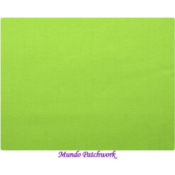 100% algodón, color sólido verde jazmín, mide 110 cm ancho x 30 cm.