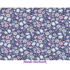 100% algodón, fondo azul, flores rosadas
