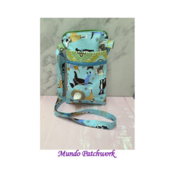 Bolso en tela para pasear mascota, mide 23 cm alto x 18 cm ancho