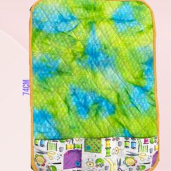 Cubre máquinas de coser mide 74 x 53 cm