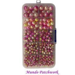 Caja perlas son 840 unid.en 5 medidas, para intervenir ropa, bolsos, etc