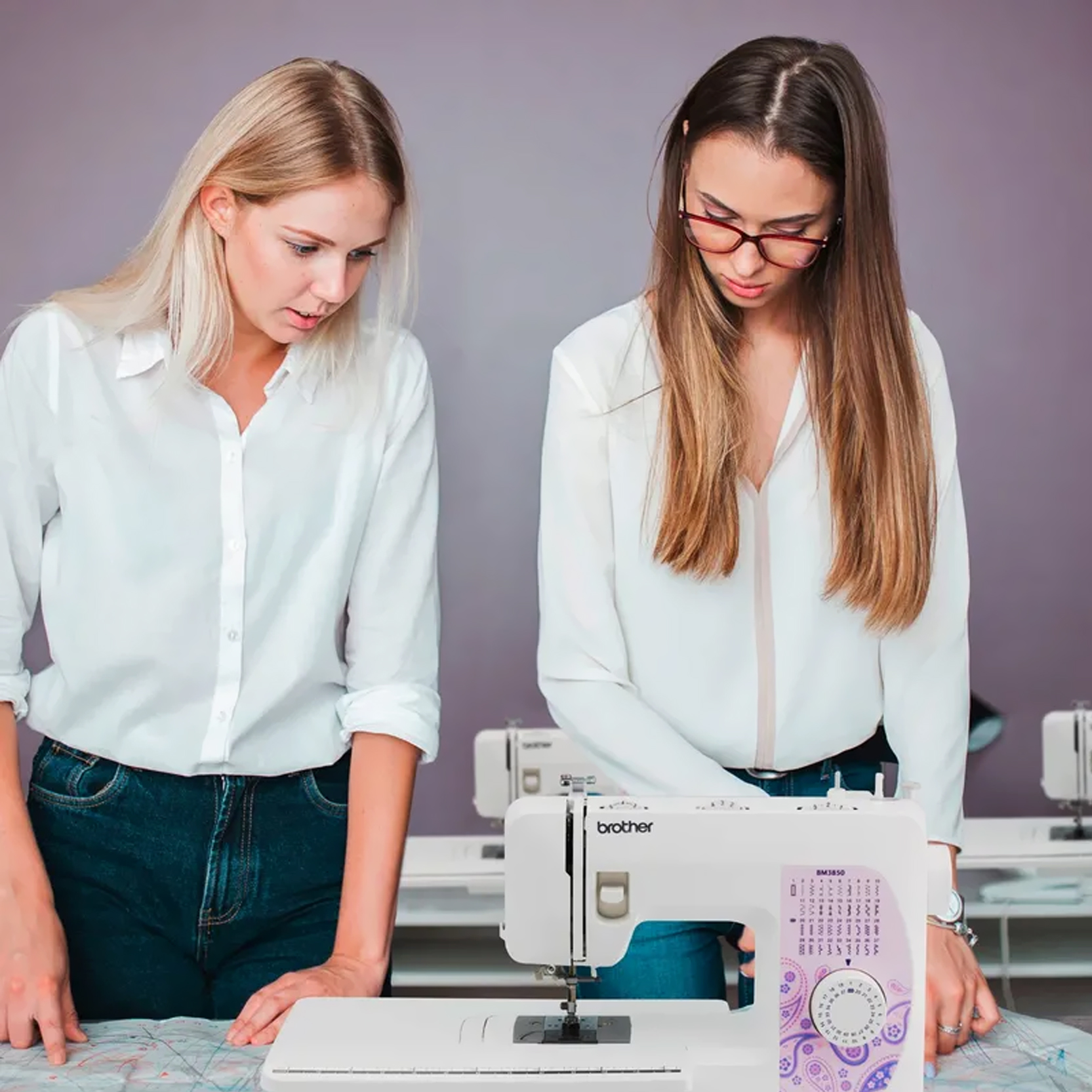 Máquina de coser Brother - BM3850 mecánica de 37 puntadas con mesa extensible - Imagen 4